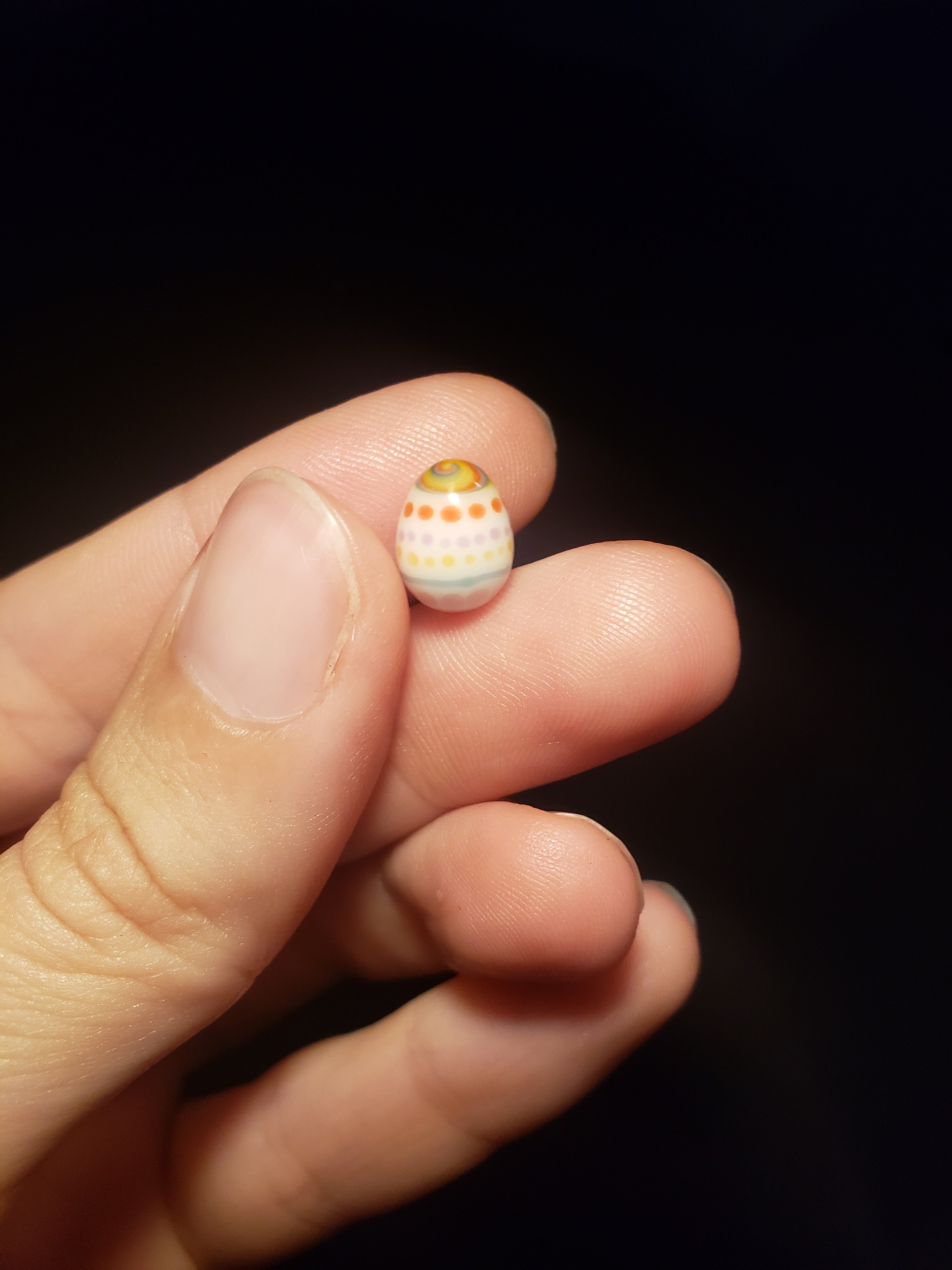 Easter egg pearl